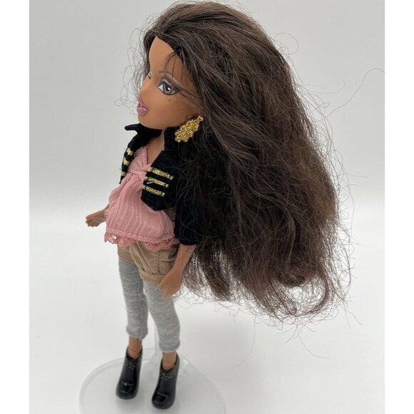 Bratz 10th Anniversary Yasmin 2010 10/10/10 Unlock Secret Surprise Online - Picture 6 of 10